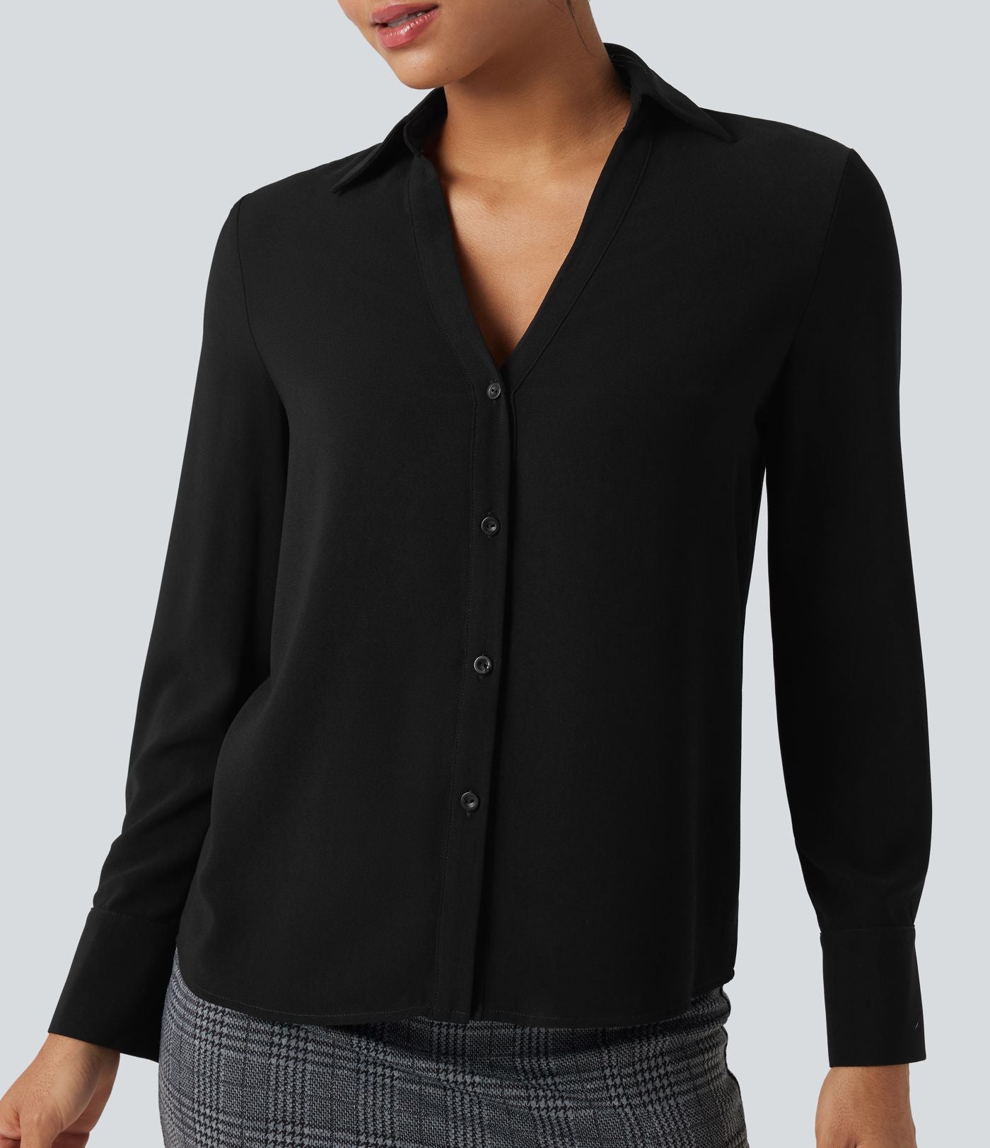 Chemise de travail en mousseline col V manches longues
