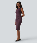Robe fourreau midi sans manches col bateau pour le bureau