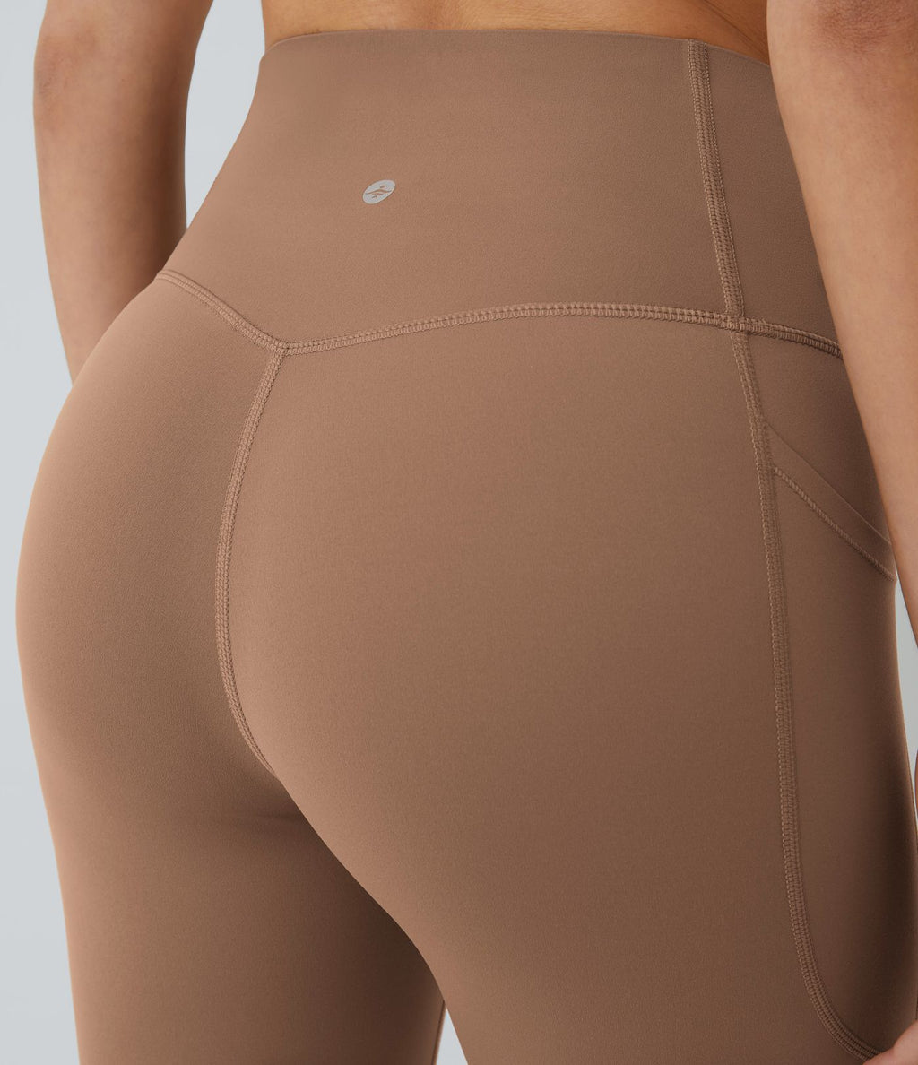 Legging d'entraînement gainant taille haute avec poches Halara UltraSculpt™