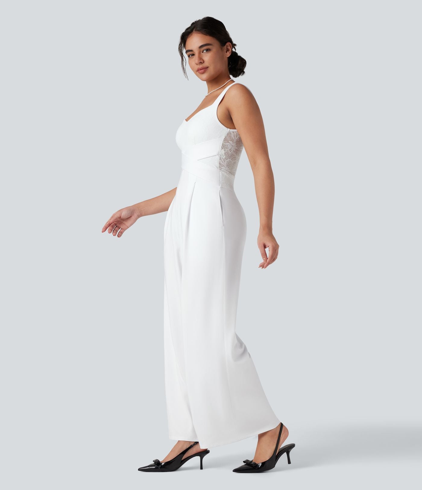 Combinaison dentelle contrastante sans manches pour demoiselles d'honneur et invitées de mariage avec poches - Easy Peasy