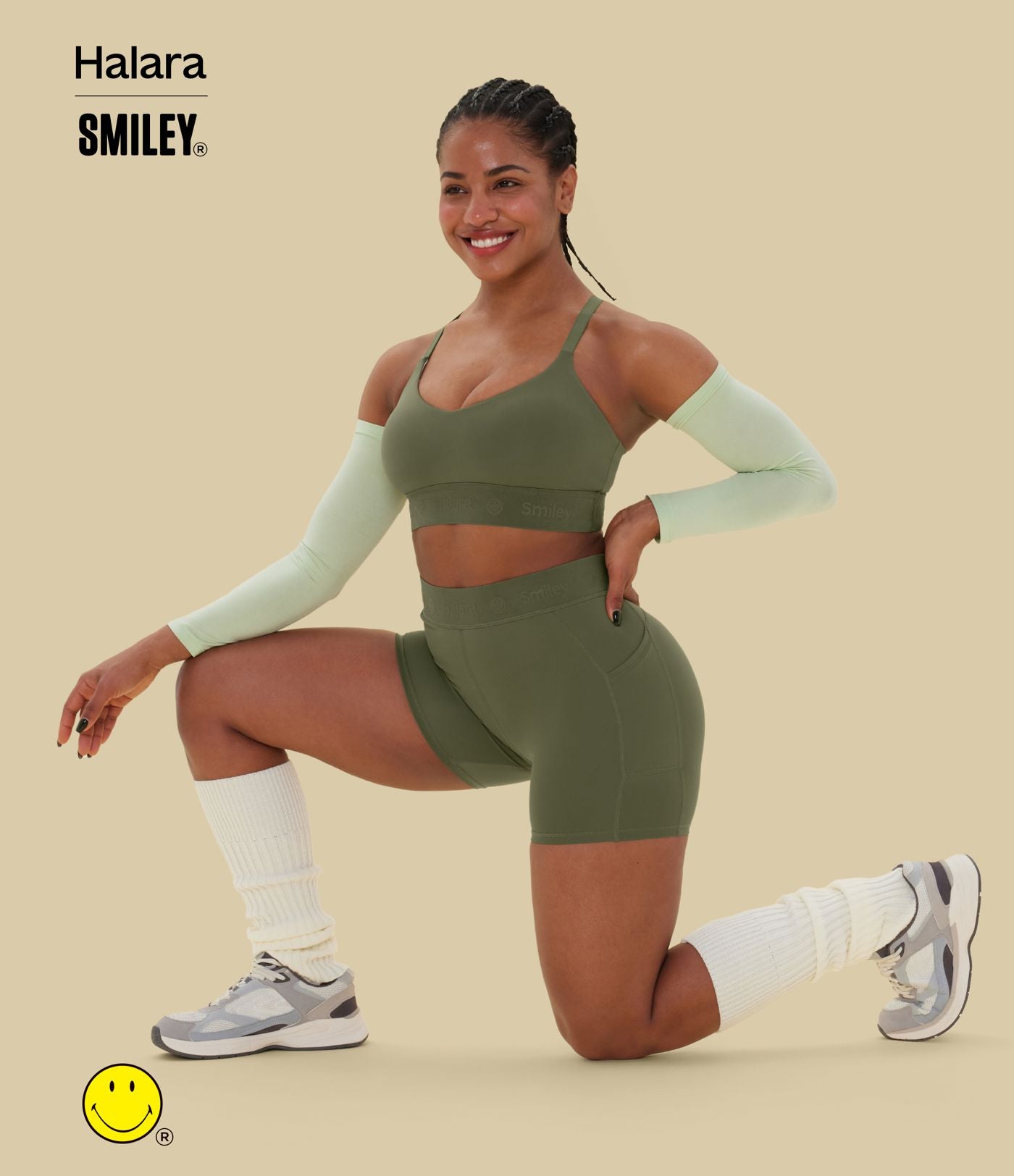 Short cycliste Halara X Smiley® SpeedWave™ 12,5 cm taille haute à séchage rapide avec poches