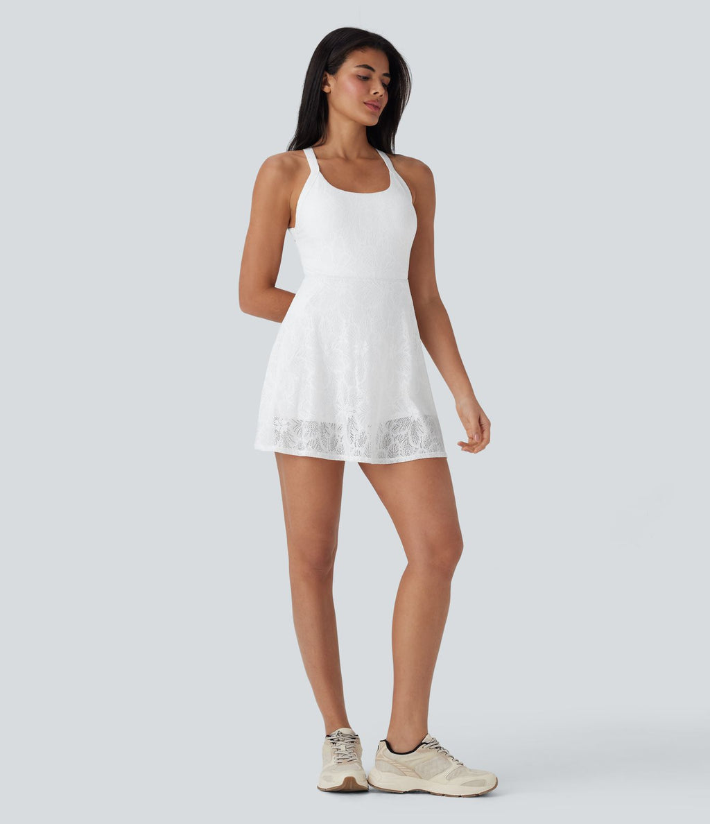 Robe-short 2-en-1 mini de danse active avec dos nu, détail torsadé, dentelle et poches-Easy Peasy