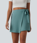 Jupe-short casual taille haute aspect lin avec lien noué sur le côté