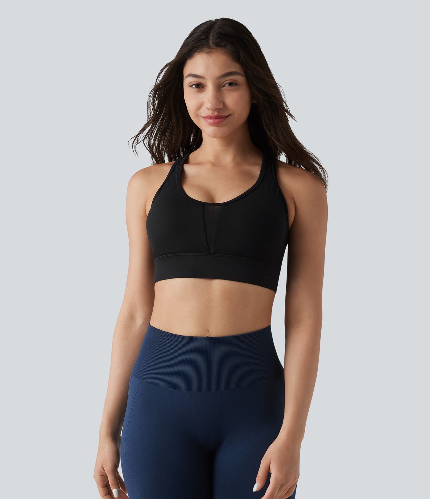 Halara UltraSculpt™ Brassière de sport d'entraînement maintien modéré, dos nageur avec boucle ajustable et mesh respirant