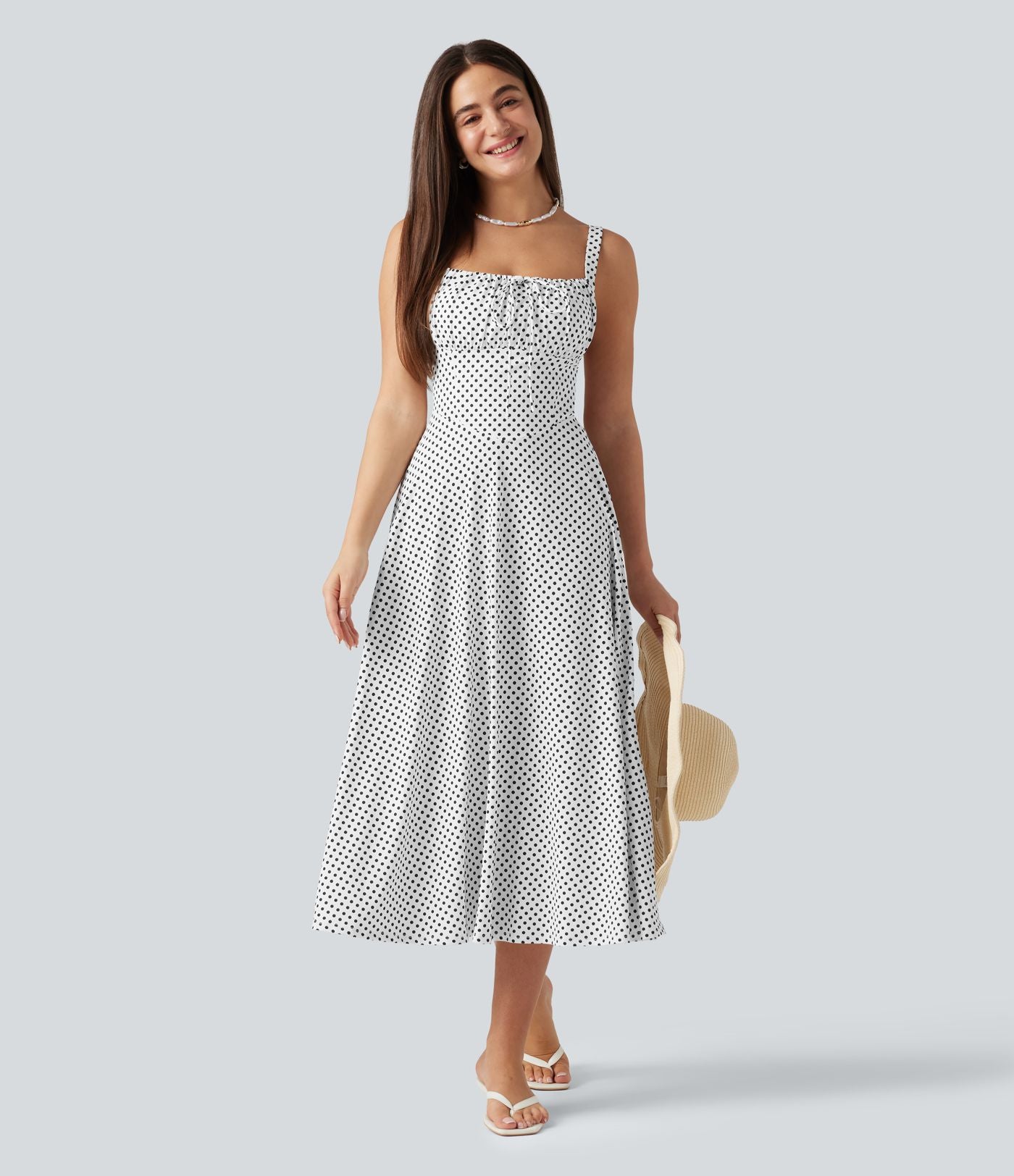 Robe midi fluide à pois à bretelles croisées dos nu col carré sans manches froncée avec soutien-gorge intégré