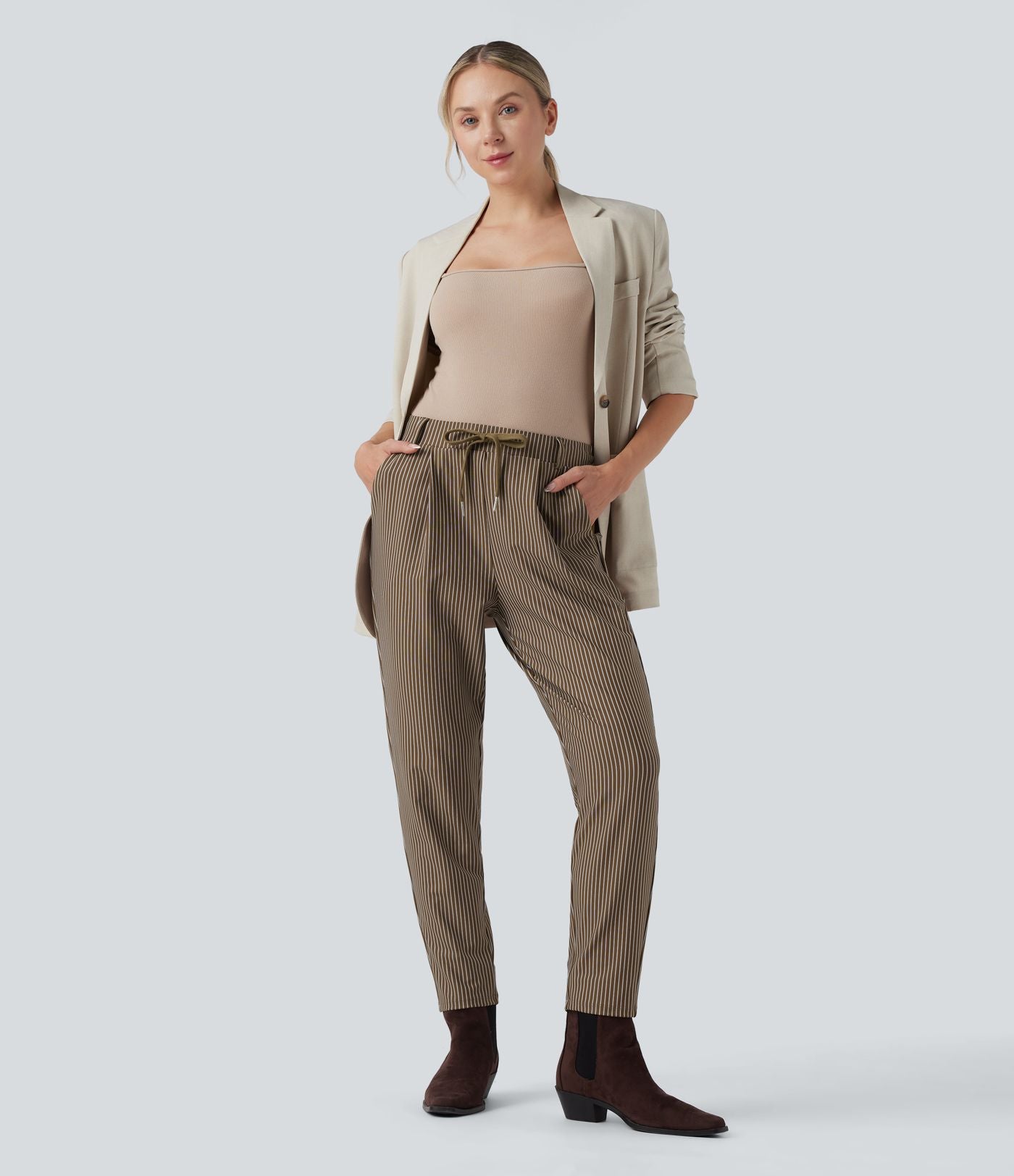 Pantalon Halara Flex™ taille mi-haute à cordon, effet rayé, coupe fuselée avec poches