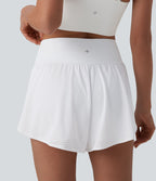 Short yoga 2-en-1 gainant taille haute à pois réfléchissants, ourlet arrondi croisé et œillets avec poches