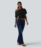 T-shirt casual asymétrique une épaule froncé à manches courtes avec soutien-gorge intégré