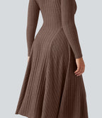 Robe mi-longue évasée maille côtelée à décolleté en V et manches longues