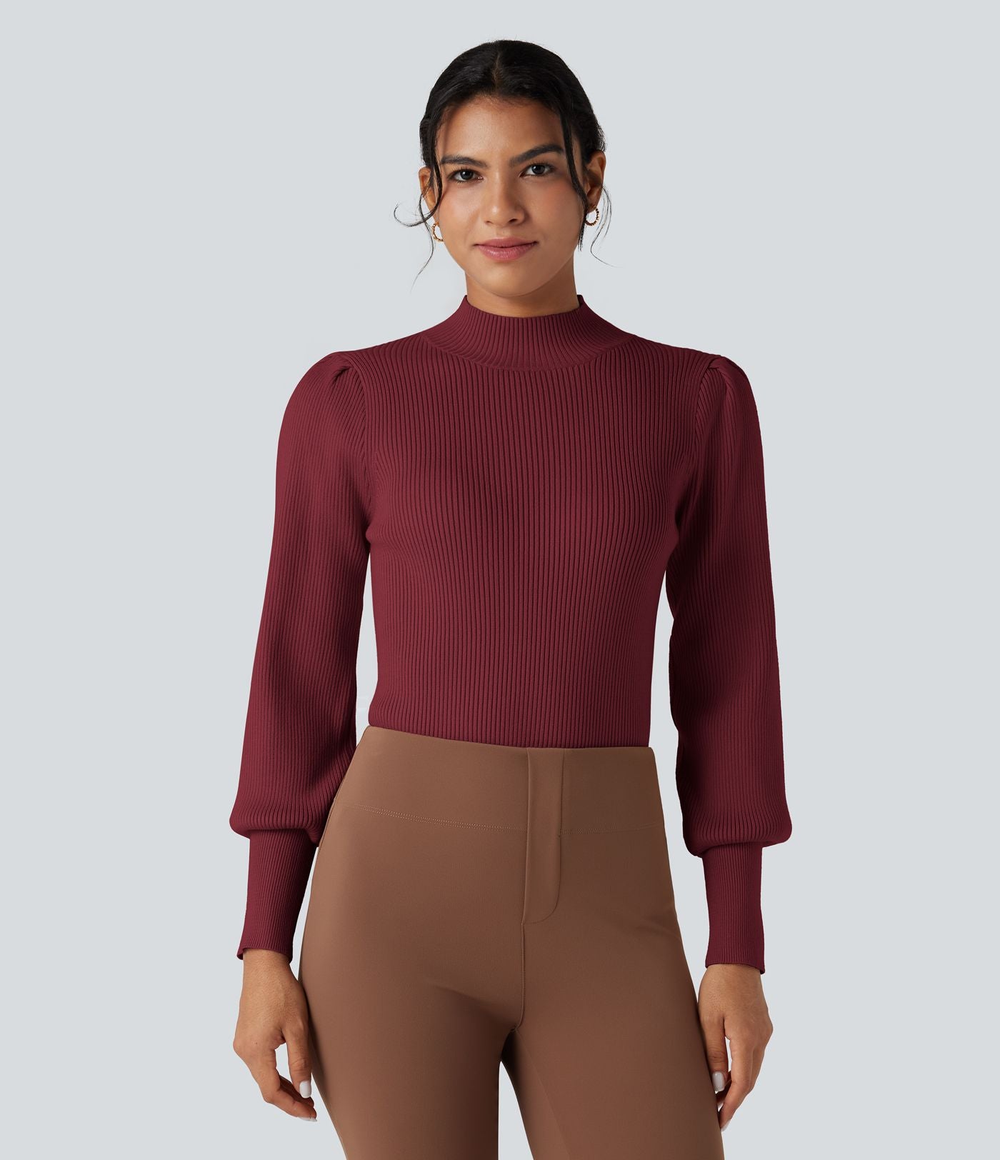 Pull col montant manches bouffantes longues