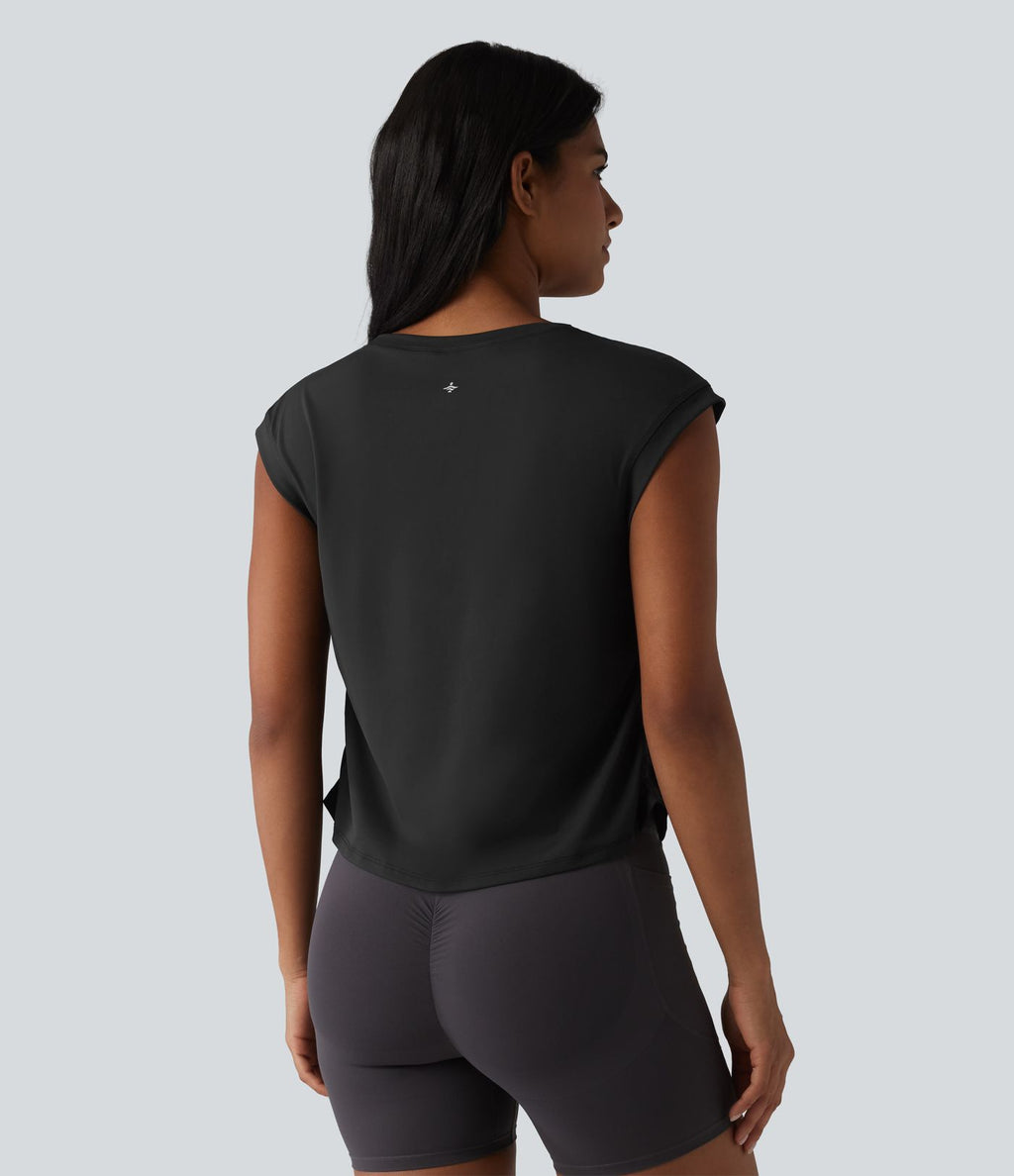 Haut de sport SoftlyZero™ séchage rapide col rond manches courtes avec fronces et ourlet arrondi
