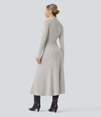 Robe longue côtelée col montant ceinturée manches longues