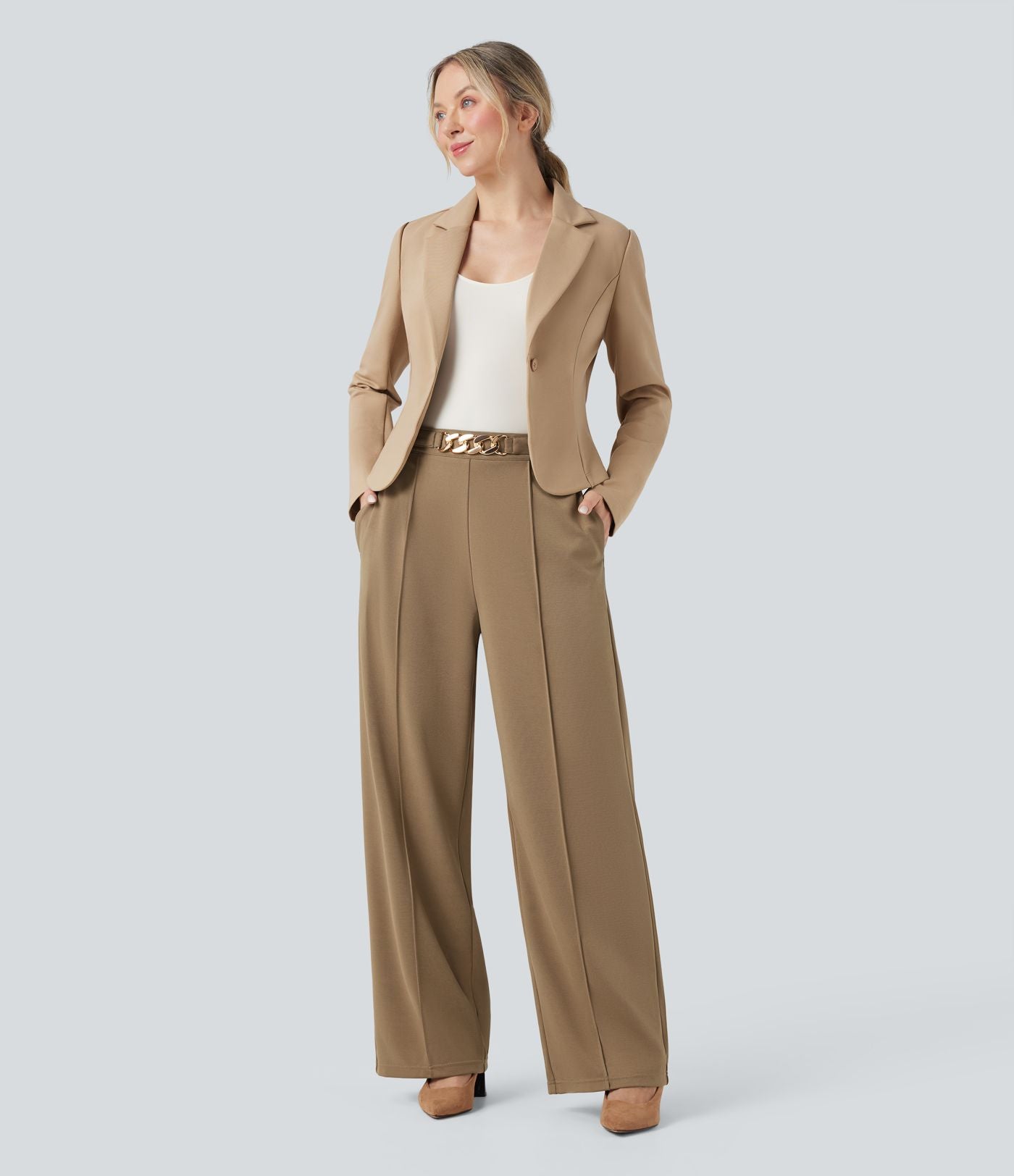 Pantalon de travail coupe droite taille haute avec chaîne métallique avec poches