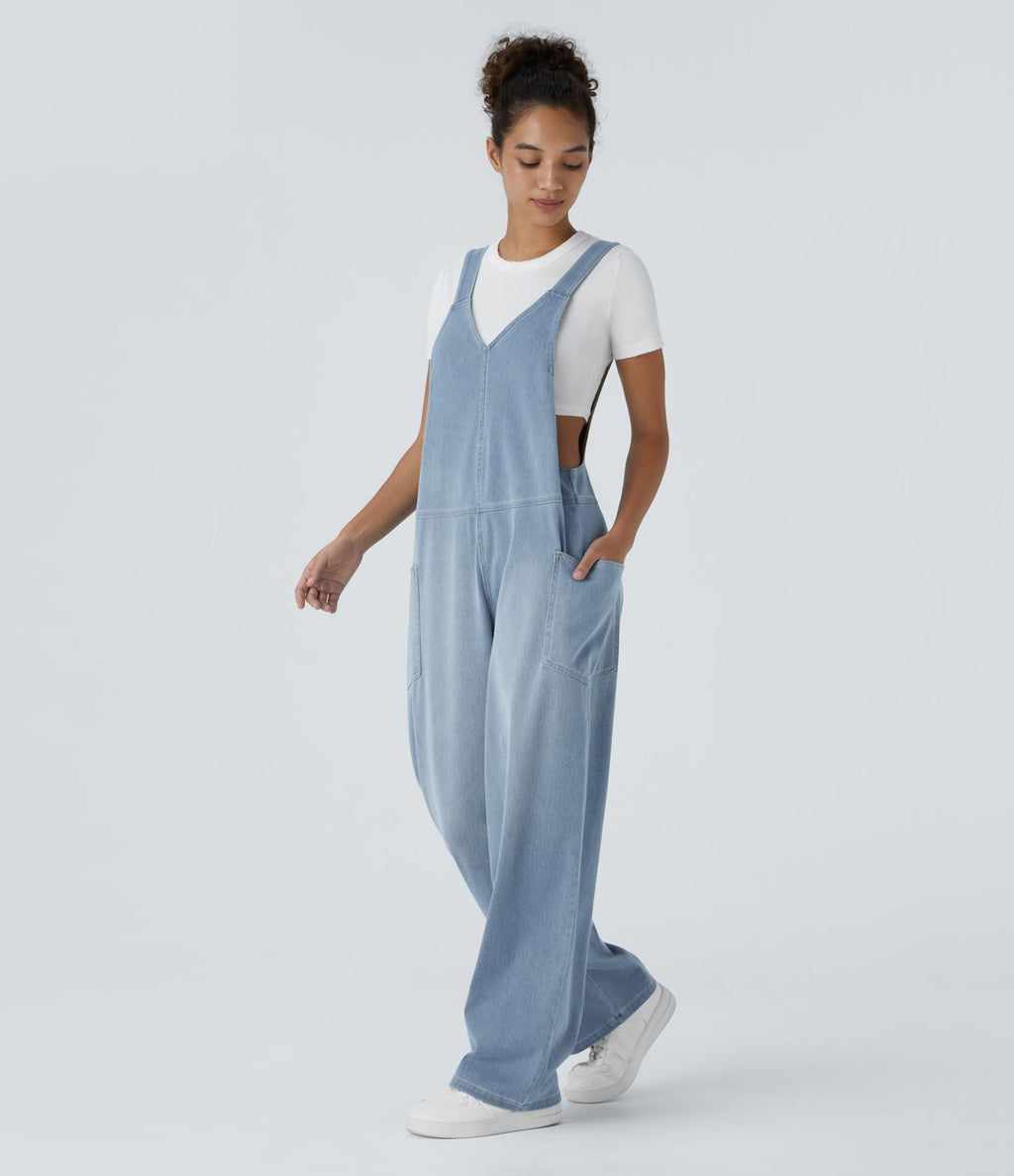 Salopette décontractée Halara Flex™ en denim extensible délavé, col V et poches latérales