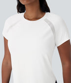 Softlyzero™ QuickDry Haut de sport à manches courtes avec empiècements en mesh contrastés et ourlet arrondi