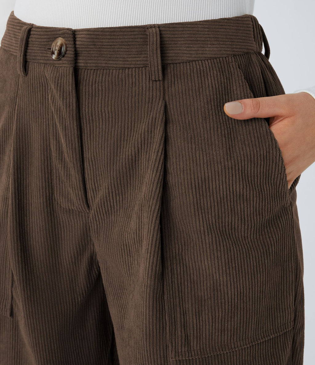 Pantalon décontracté en velours côtelé avec taille mi-haute, boutons et fermeture éclair