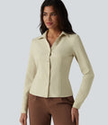 Chemise tailleur à col et manches longues avec braguette boutonnée