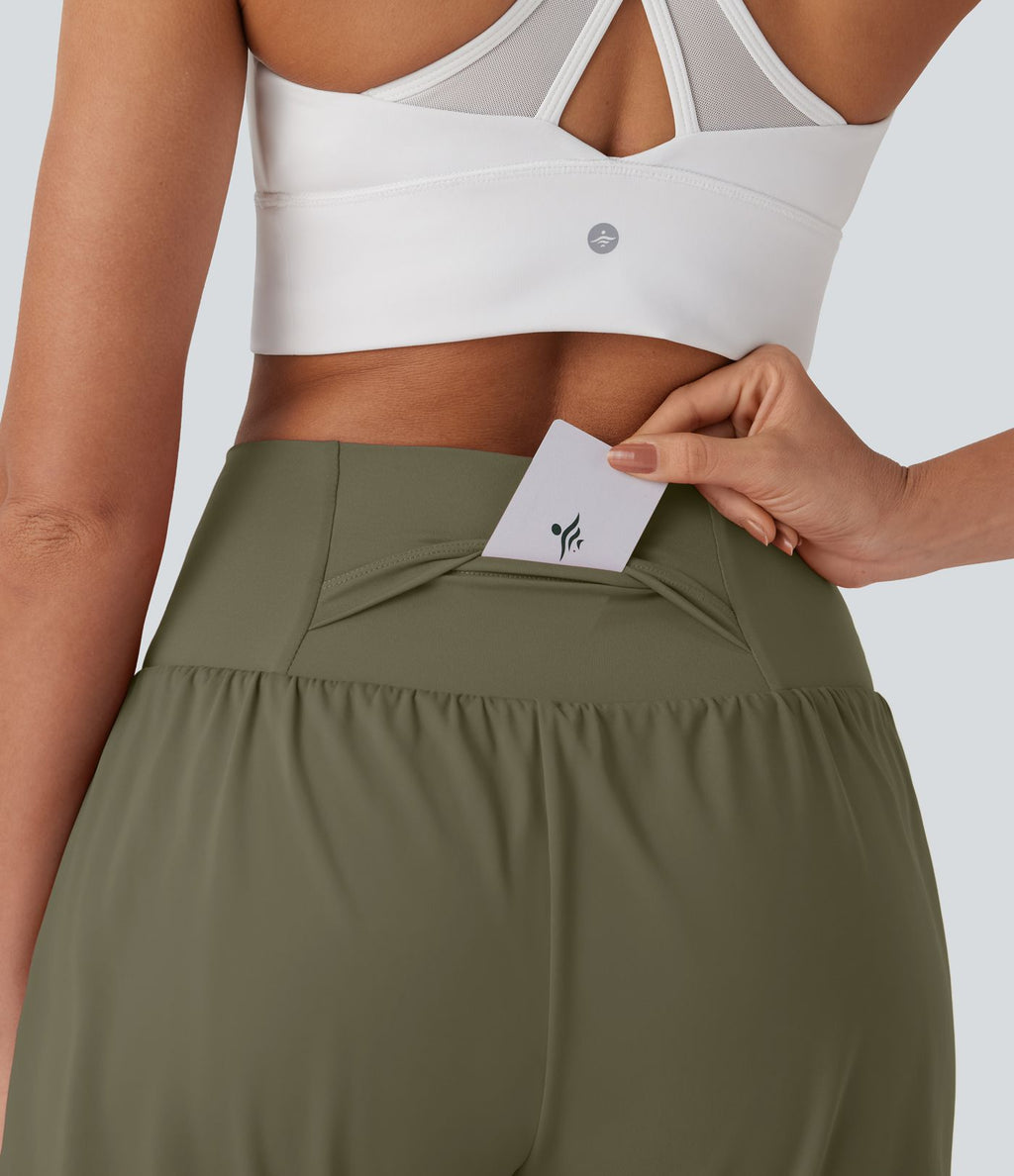 Short de yoga SoftlyZero™ Airy 2-en-1 taille très haute avec poches et effet frais InstantCool 17,5 cm