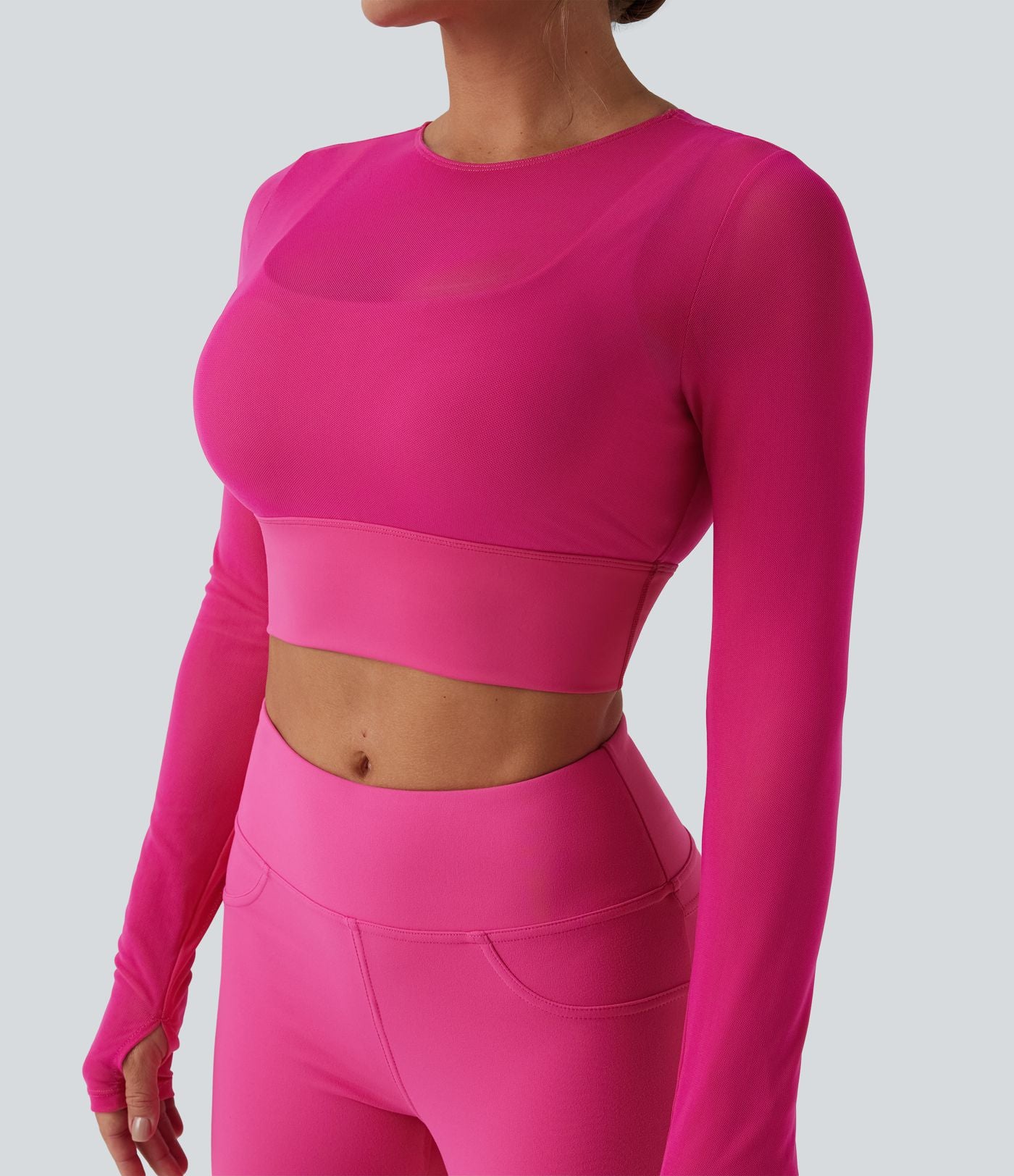 Haut de sport yoga cropped 2-en-1 manches longues mesh contrastant à trous pouces