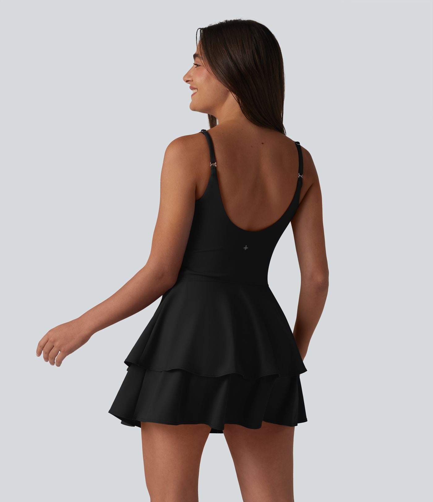 Robe de sport mini de tennis SoftlyZero™ Airy 2-en-1 à volants, à effet frais InstantCool, poches, accès facile Easy Peasy, protection solaire UPF50+