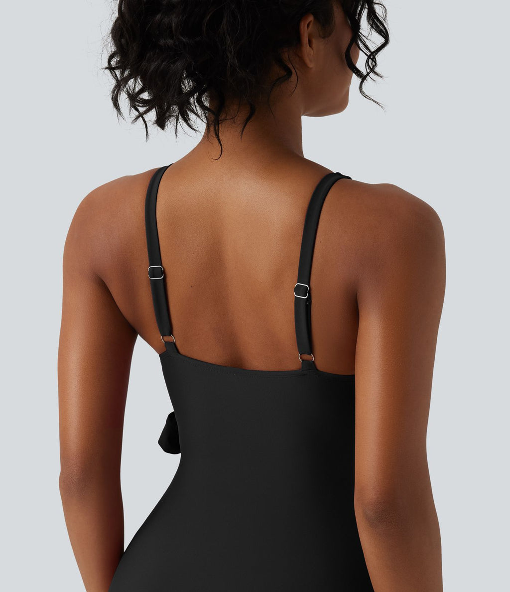 Maillot de bain une pièce gainant col V avec brassière intégrée et liens latéraux