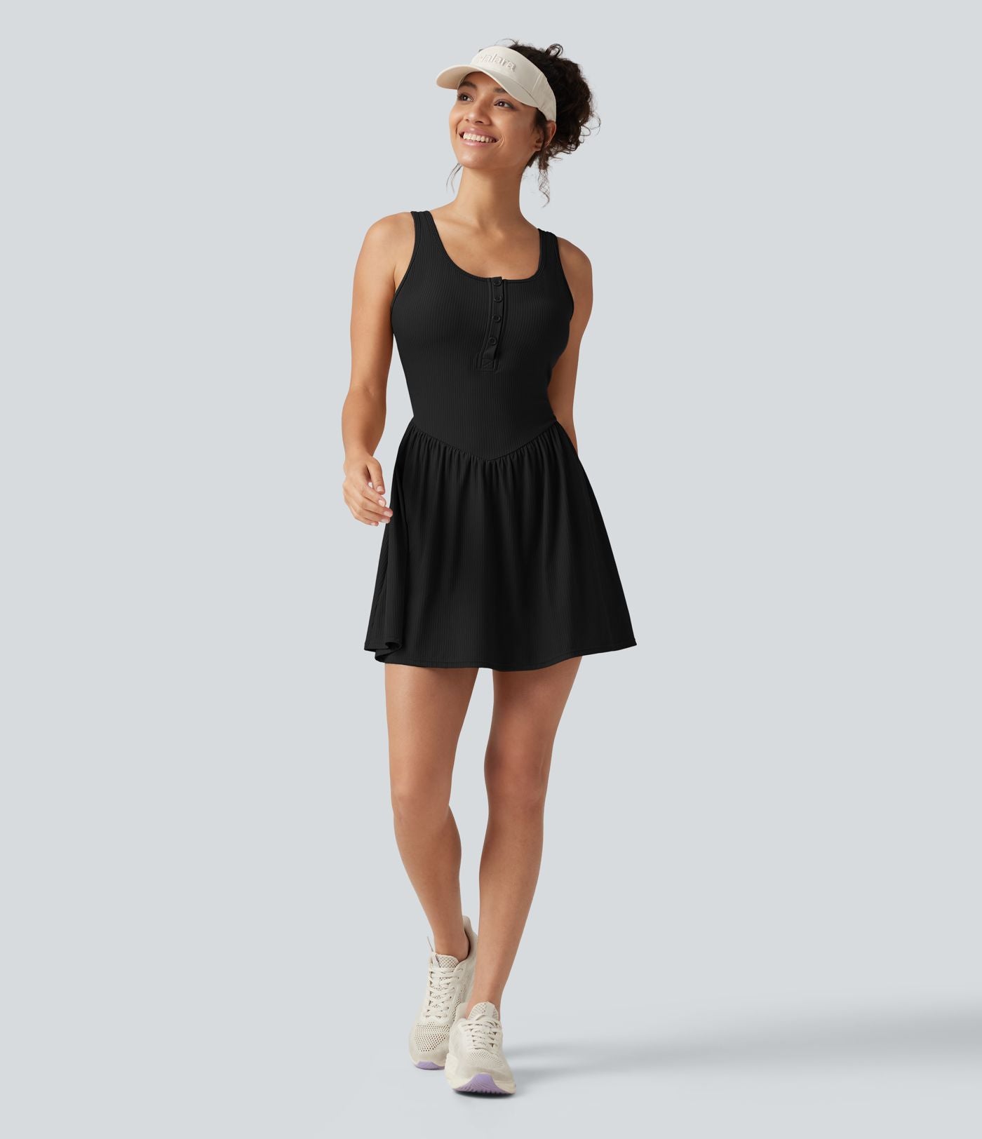 Robe mini de tennis Active Dress côtelée à col tunisien, poches et accès facile Easy Peasy