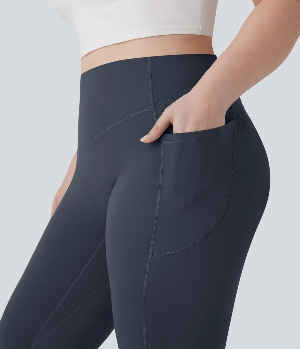 Pantalon de yoga à coupe bootcut gainant galbant taille haute grande taille avec effet scrunch et poches Halara UltraSculpt™