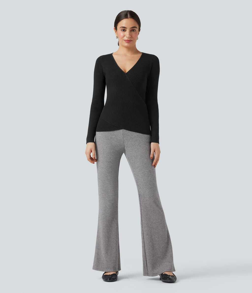 Pull col V manches longues croisé ajusté