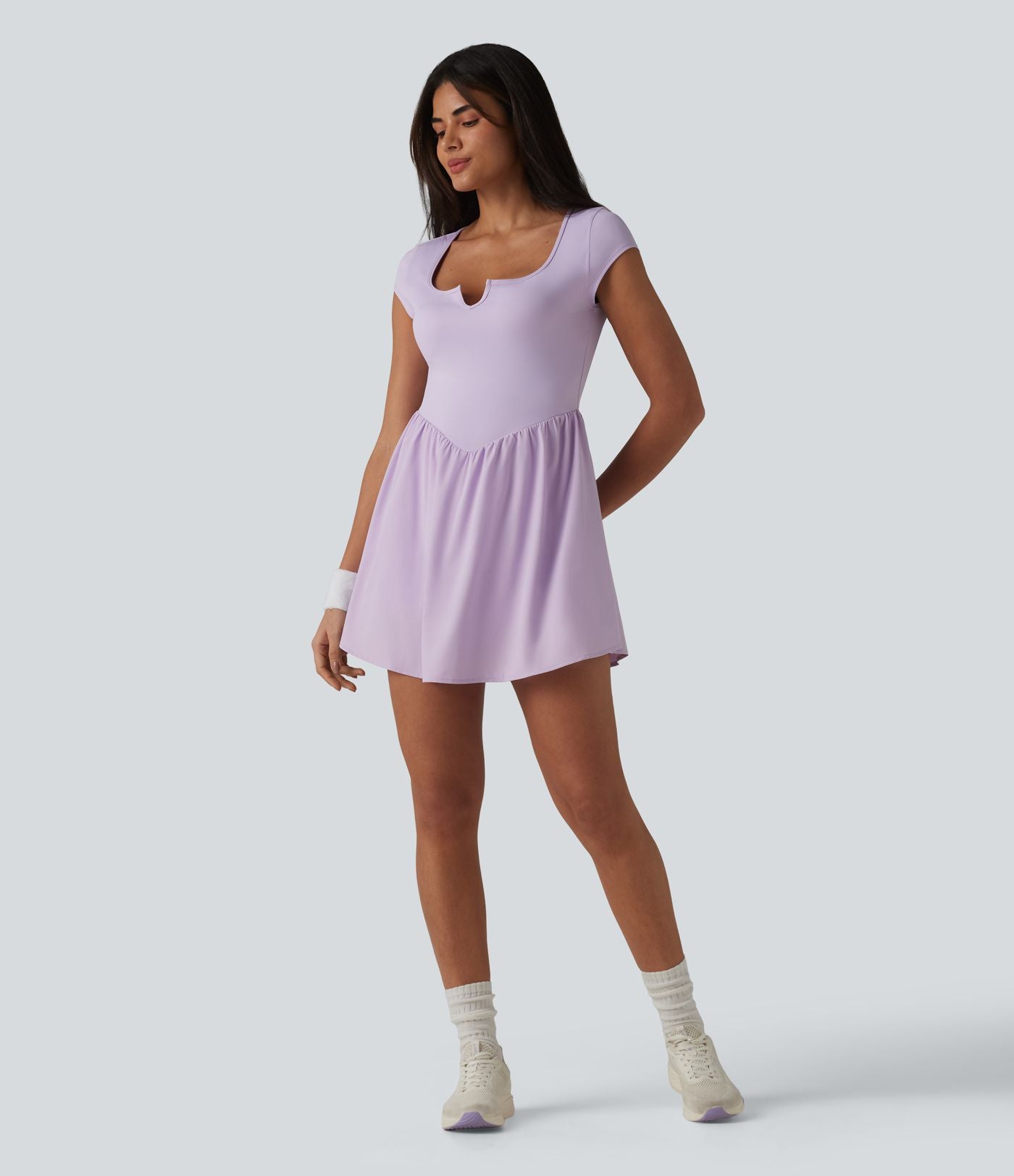 Robe de tennis courte 2 en 1 à manches courtes crantées avec poche - Édition Easy Peezy