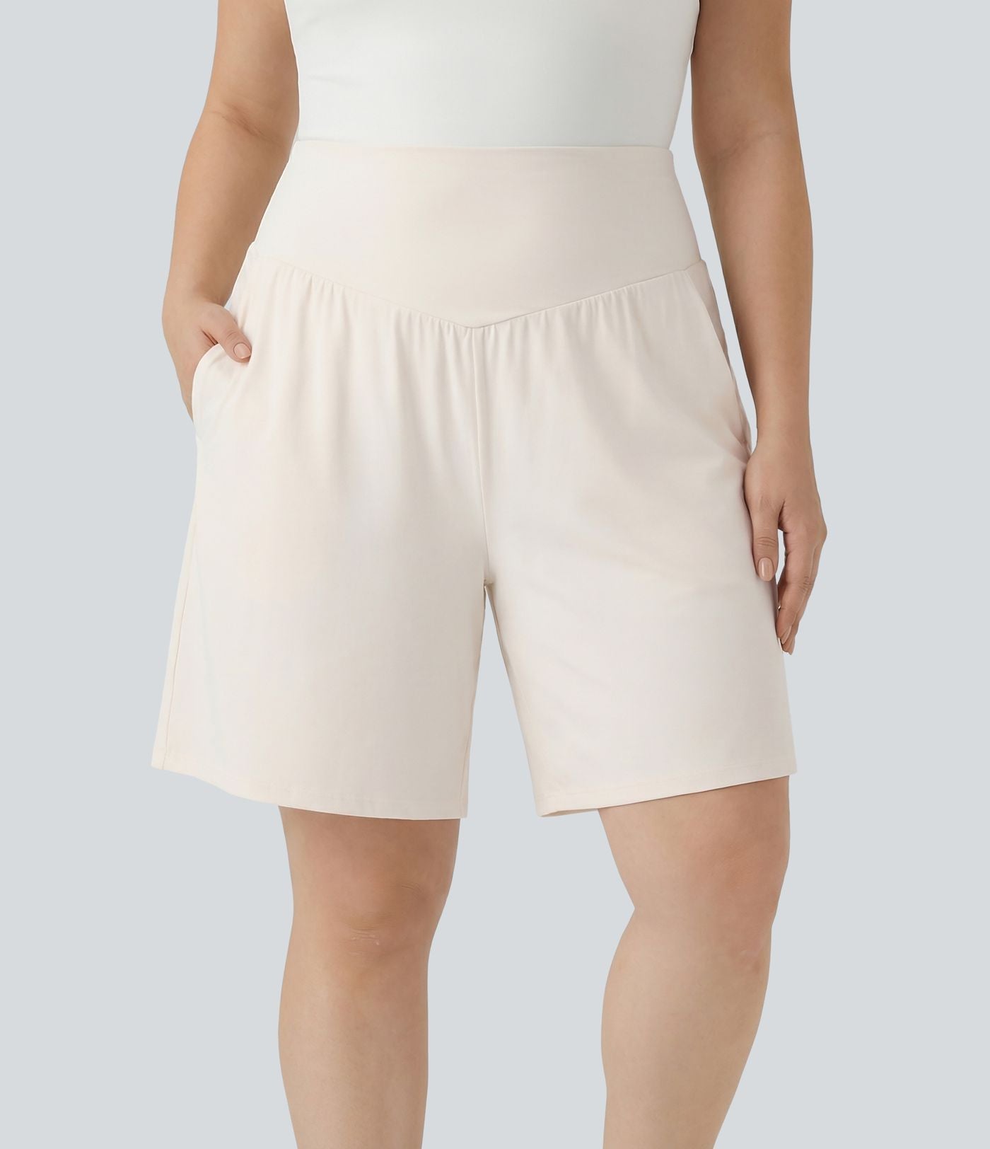 Bermuda de yoga grande taille SoftlyZero™ Airy taille haute effet frais InstantCool avec poches