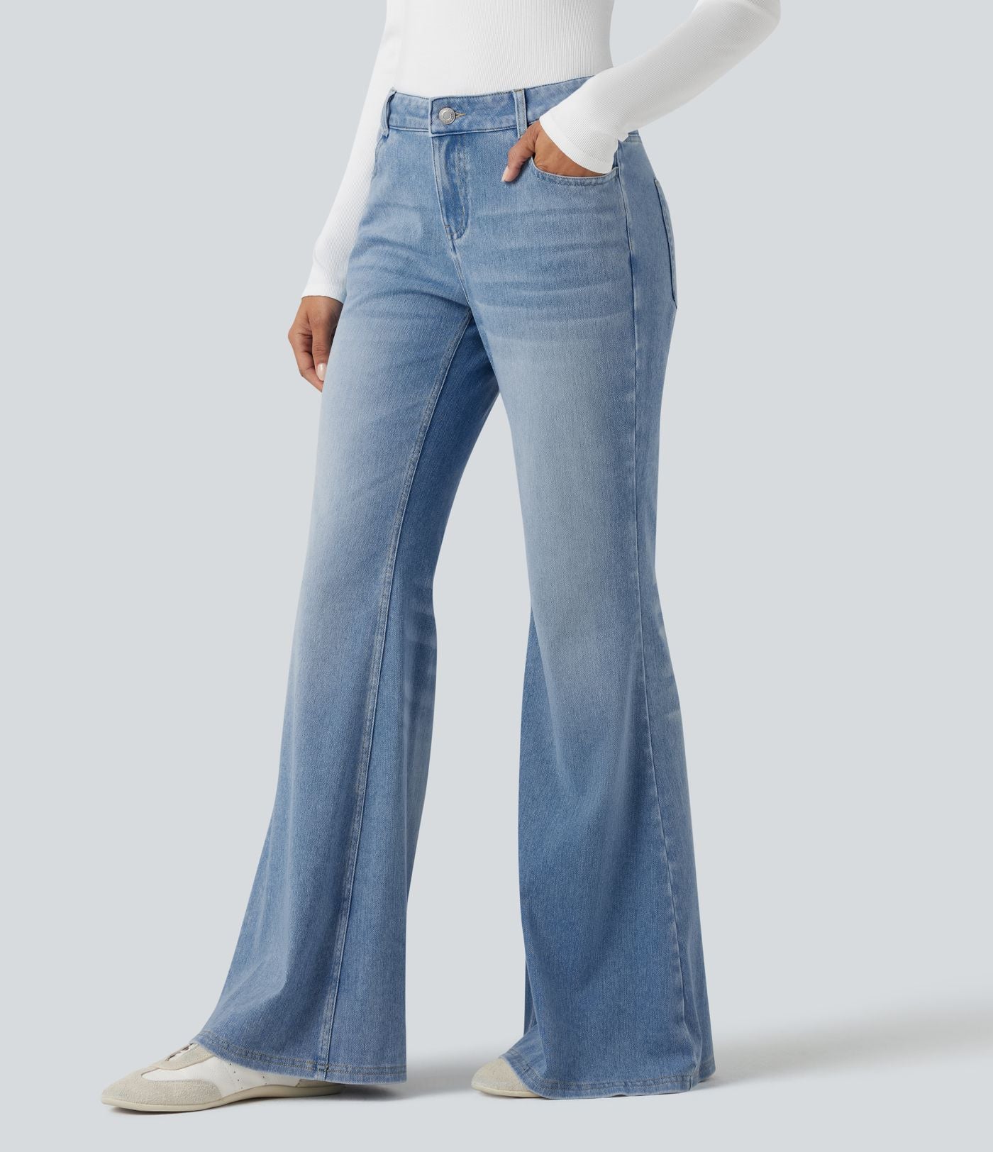 Halara Flex™ Jean évasé décontracté délavé taille basse avec poches