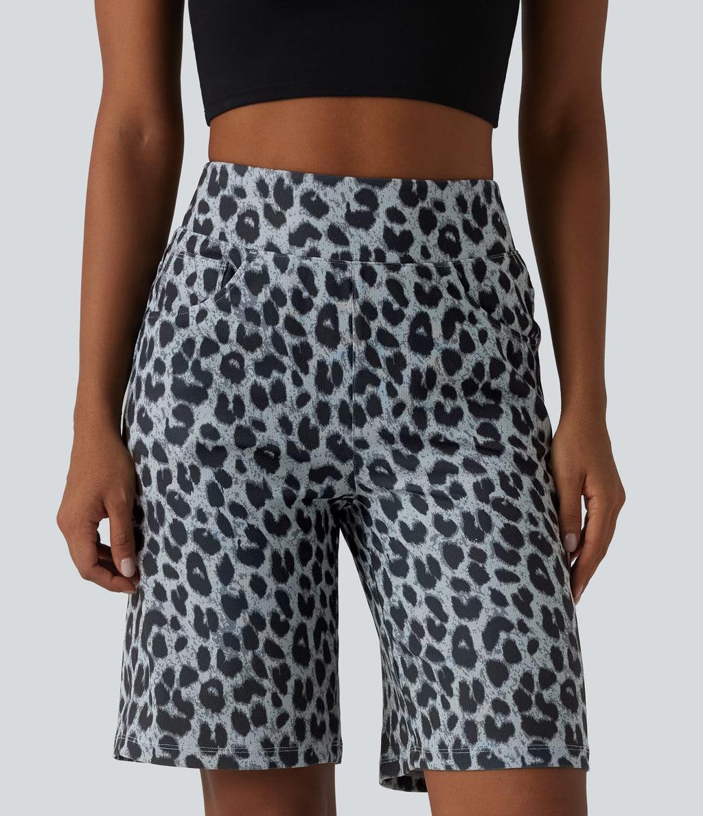 Short ample taille haute en tissu gaufré imprimé léopard 25 cm avec poches