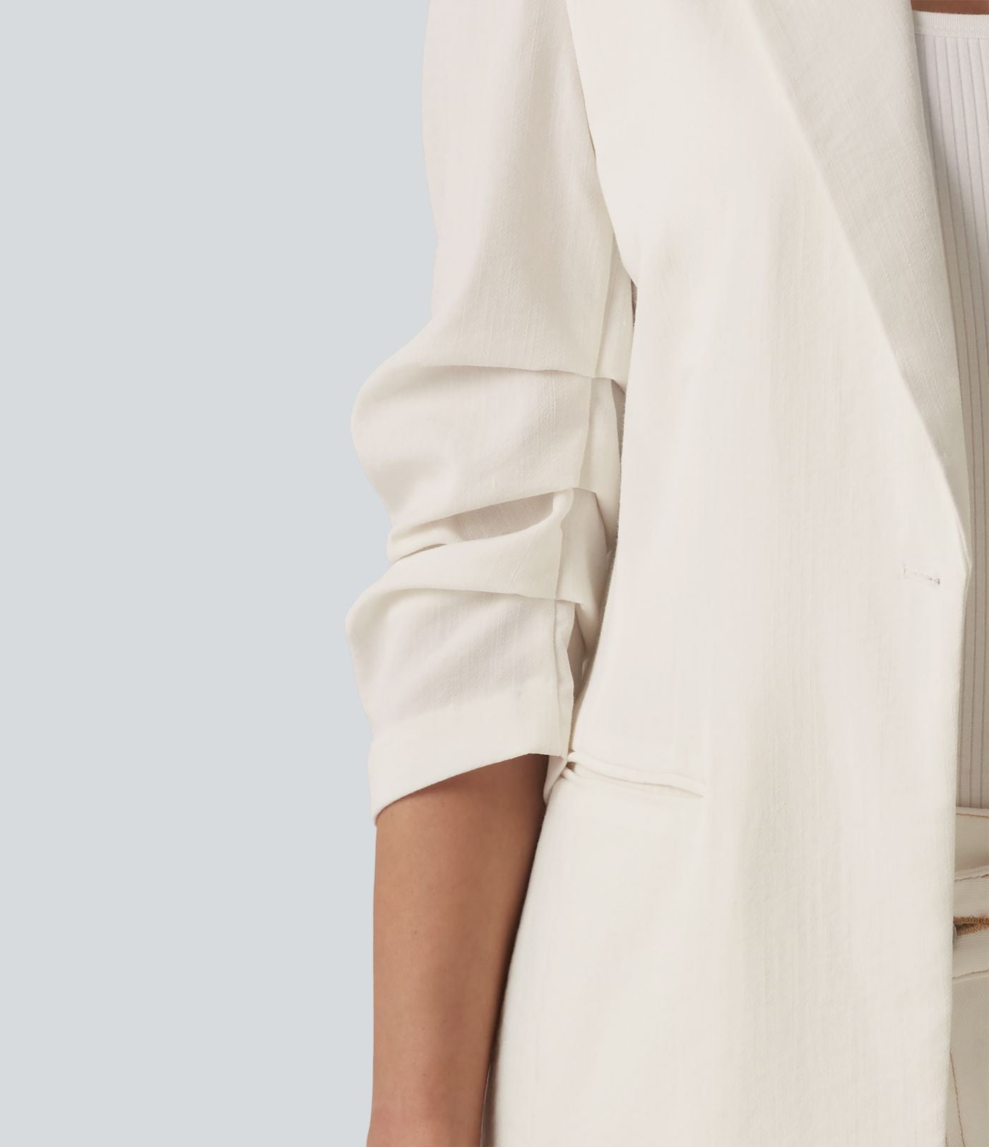 Blazer à manches 3/4 froncées, aspect lin, avec poches, idéal pour le bureau