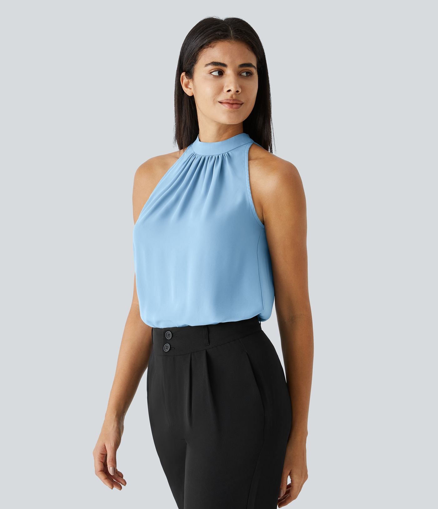 Blouse Travail Sans Manches Ourlet Courbé Col Haut Découpe au Dos Plis