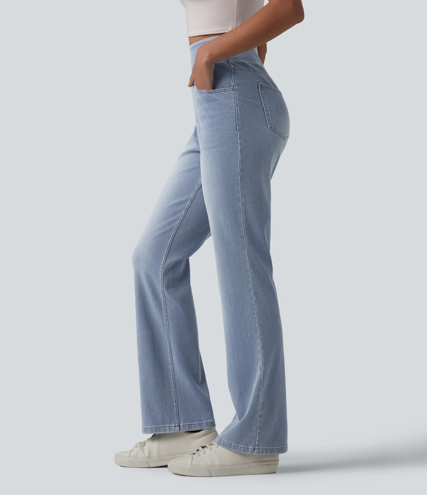 Jean Halara Flex™ Curvy taille haute bootcut délavé décontracté avec poches