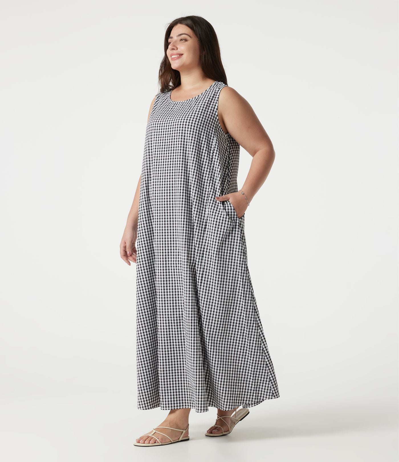 Robe débardeur midi sans manches col rond en vichy froissé grande taille à poches