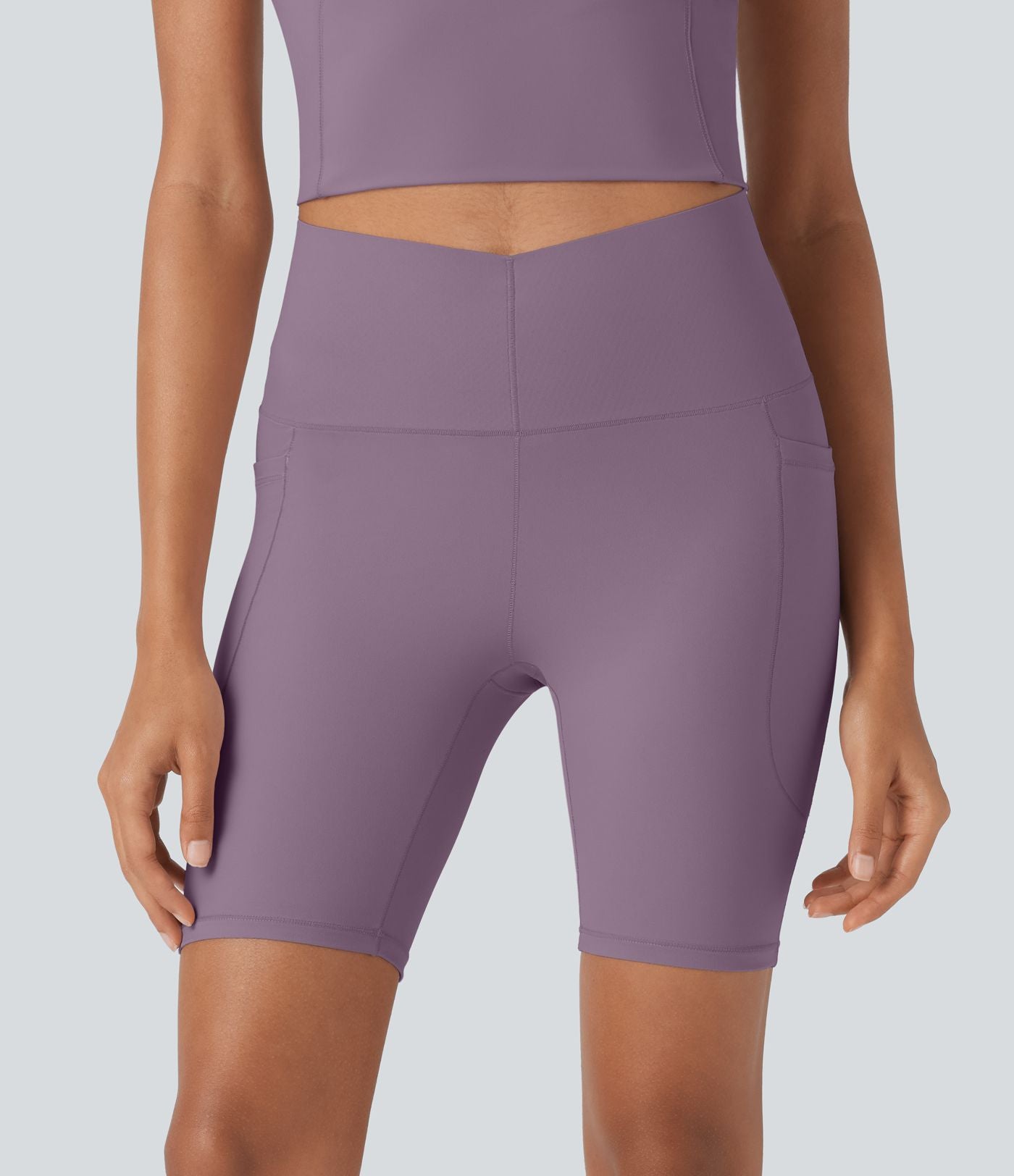 Short cycliste 7,5 cm d'entraînement gainant galbant taille haute avec effet scrunch et poches Halara UltraSculpt™