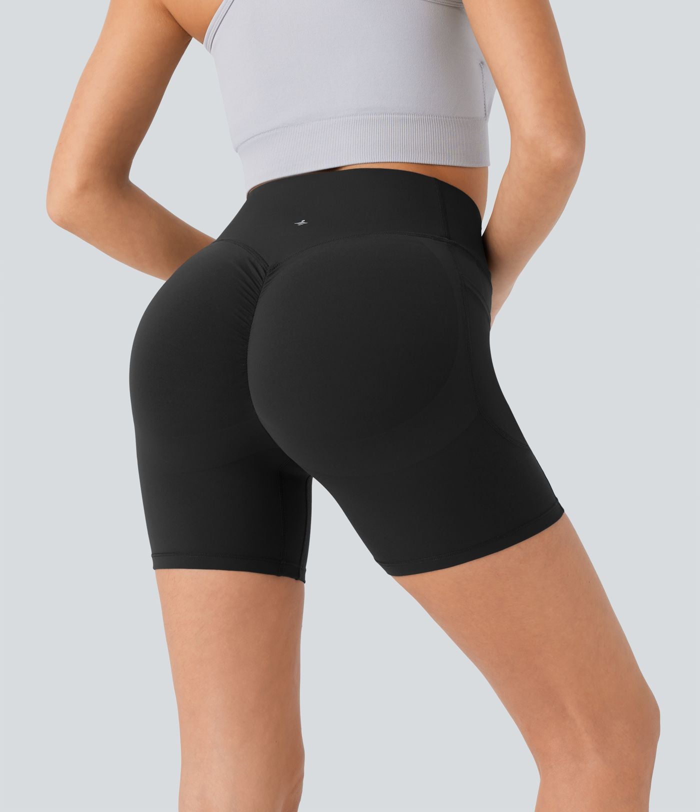 Short cycliste 12,5 cm d'entraînement gainant galbant taille haute avec effet scrunch et poches Halara UltraSculpt™
