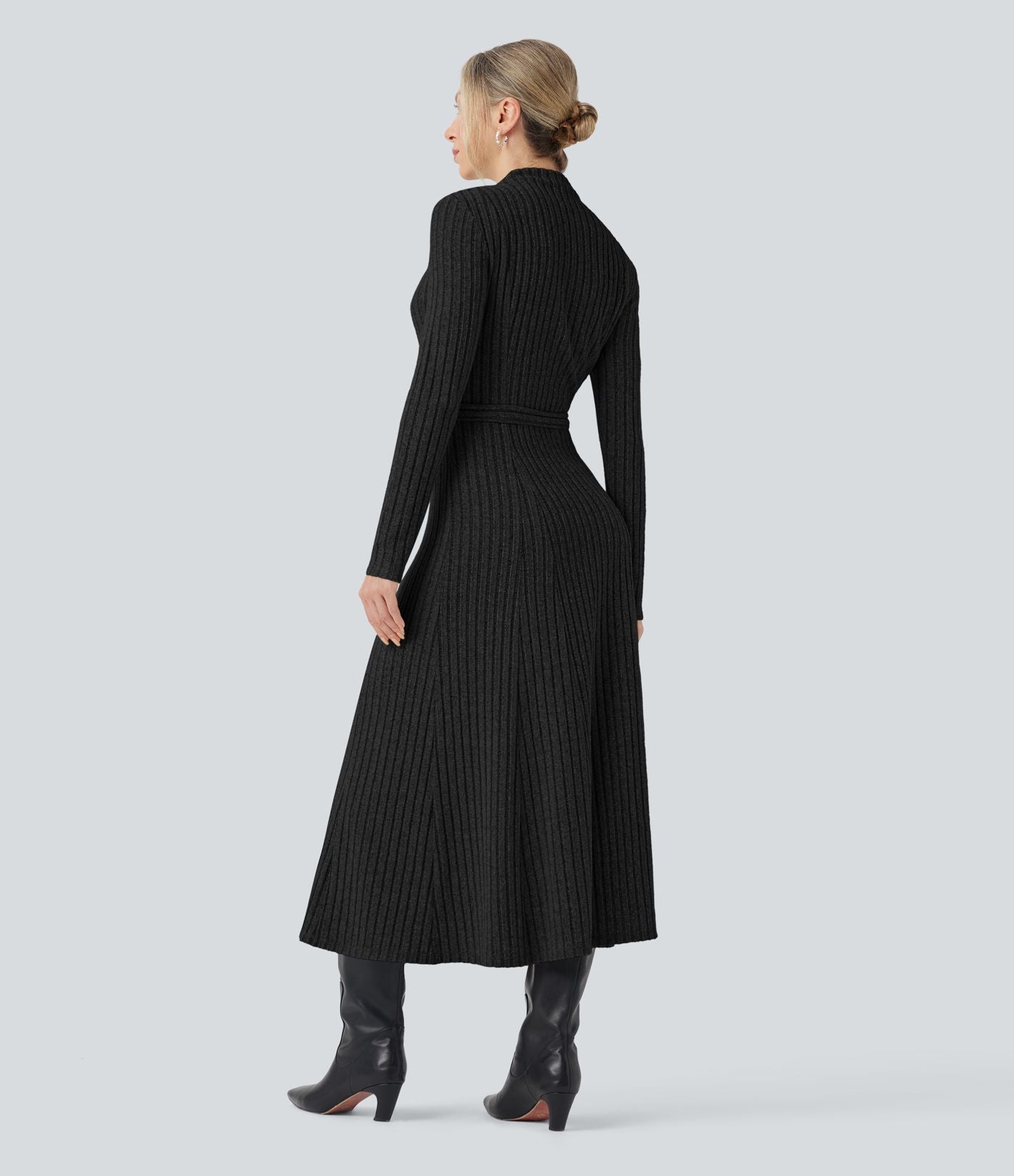 Robe longue côtelée col montant ceinturée manches longues