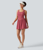 Robe mini de tennis Active Dress côtelée à col tunisien, poches et accès facile Easy Peasy