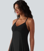 Robe longue fluide dos croisé avec superposition mesh pour demoiselle d'honneur et invitée mariage