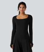 T-shirt tailleur col carré manches longues coupe ajustée