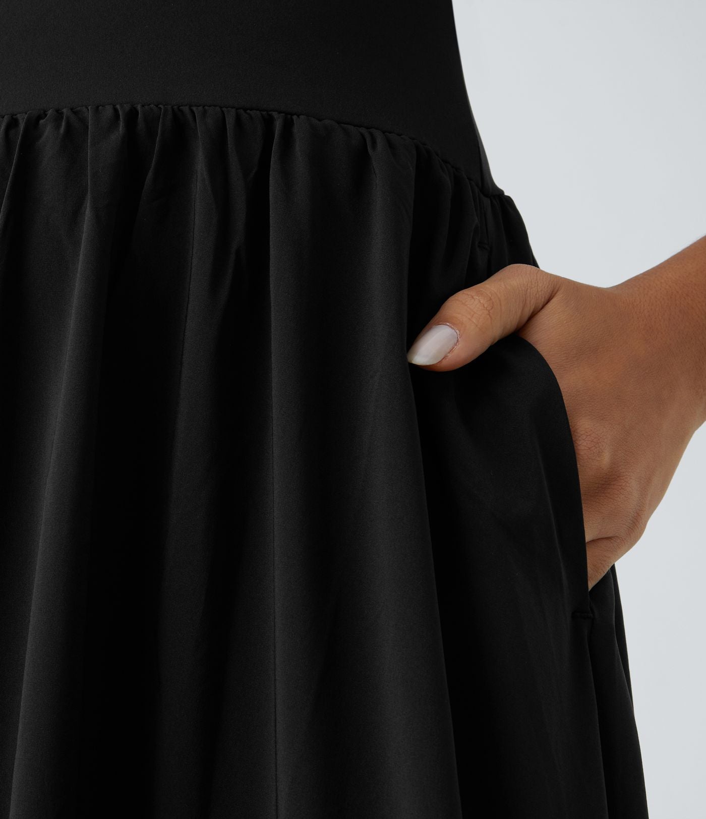 Breezeful™ Robe Débardeur Casual Dos Nu Poches Latérales Plissée Évasée Longue Séchage Rapide