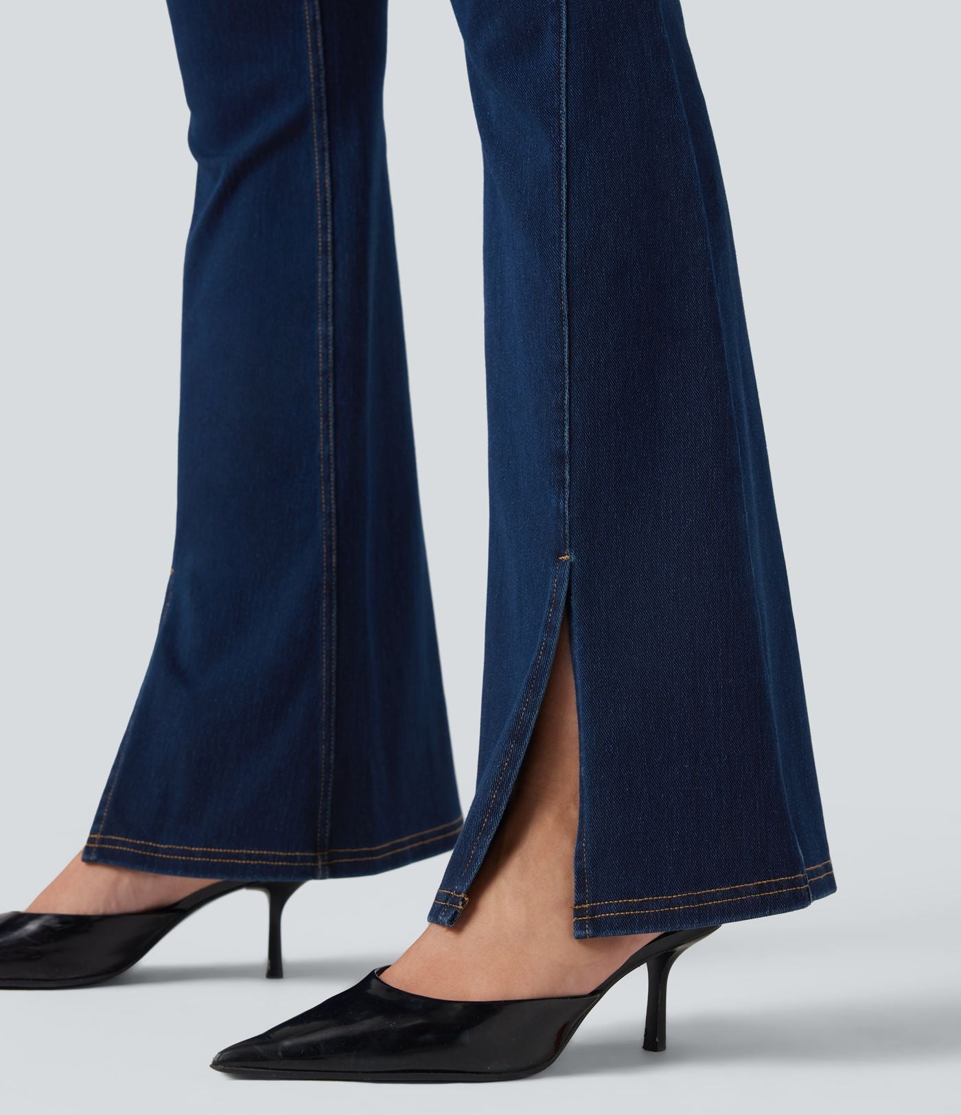 Legging denim évasé Halara Flex™ taille haute dos croisé fendu avec poches