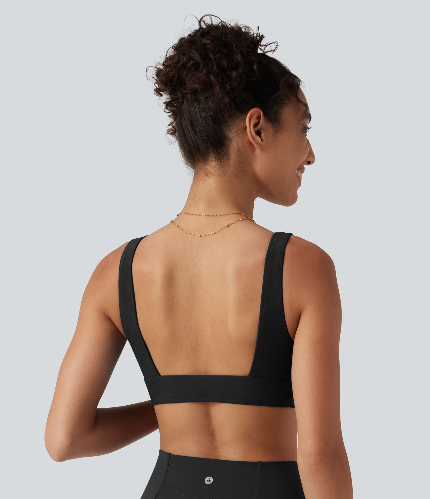 Haut de bikini à décolleté en V profond avec brassière intégrée