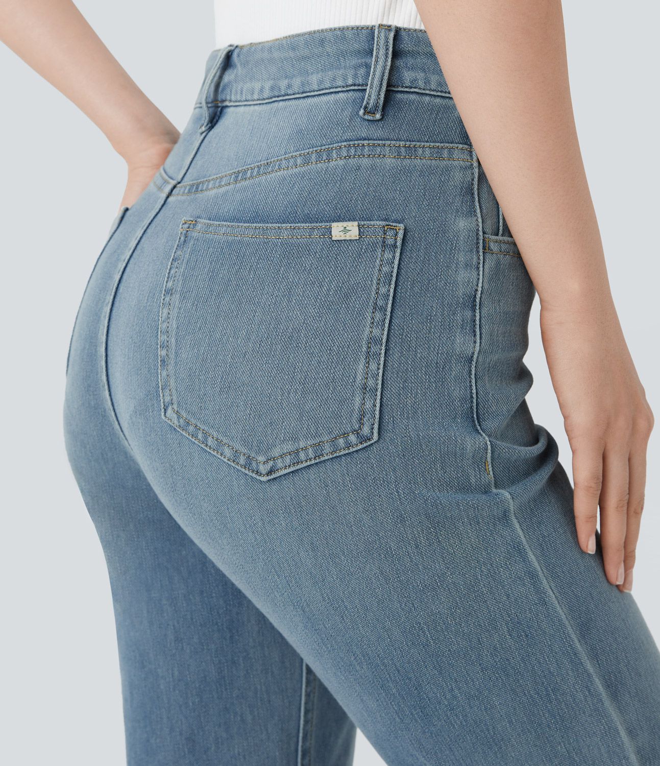 Jean droit Halara Flex™ à taille haute, poches multiples, effet délavé et tissu extensible