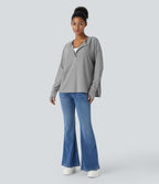 Sweatshirt Casual Waffle à Boutons Devant avec Trou Pouce et Fente