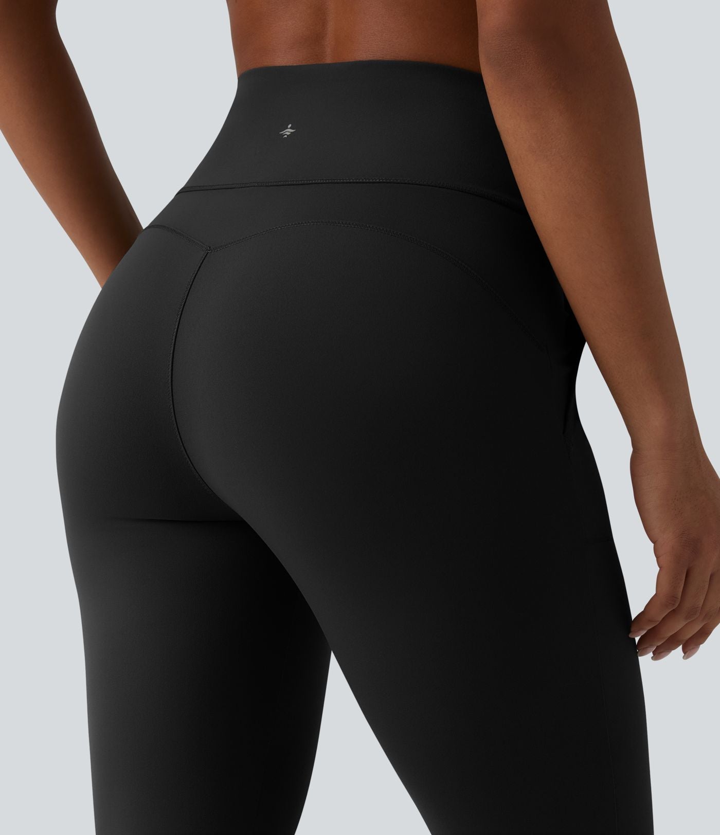 Pantalon yoga Halara UltraSculpt™ coupe corsaire effet ventre plat, taille haute, ourlet fendu avec poches