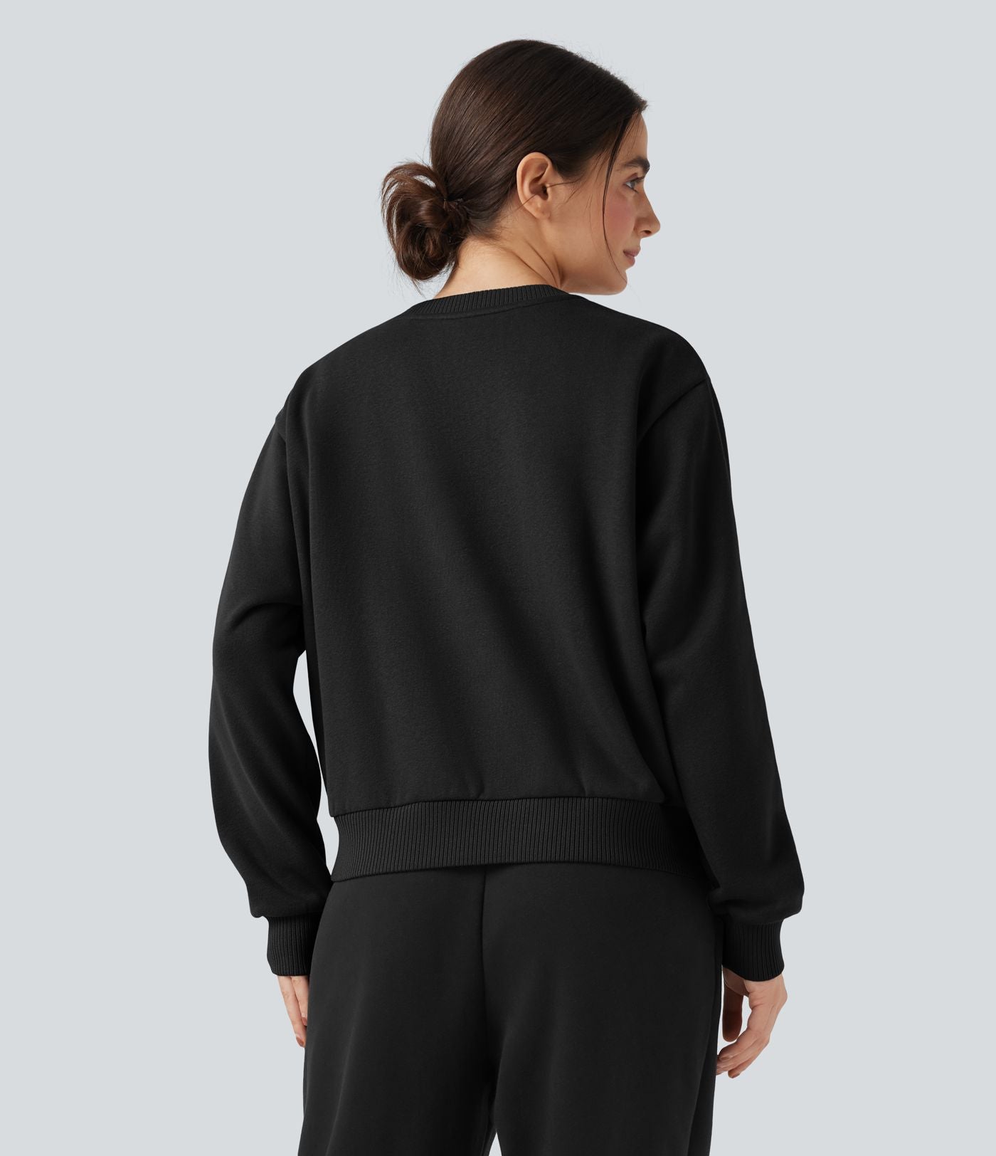 Sweat en coton molleton col rond manches longues avec poches