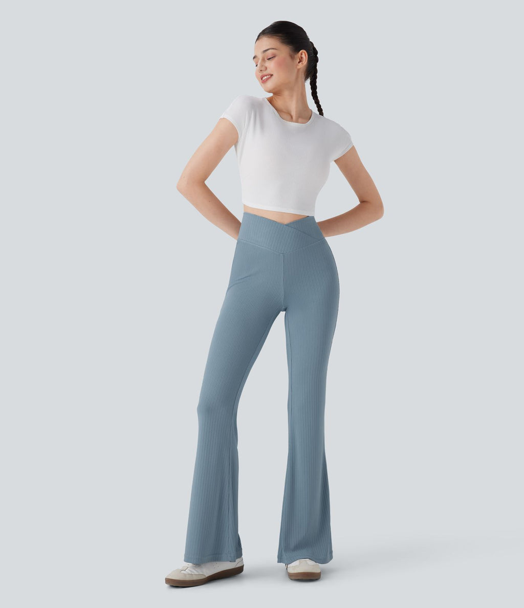 Pantalon large fluide côtelé à taille haute croisée avec poche arrière